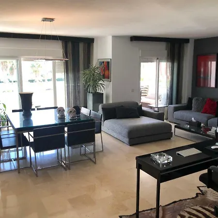 Apartment La Playa Costa Lago