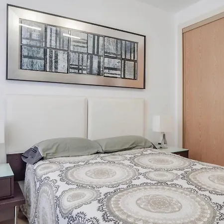 La Playa Costa Lago Apartment